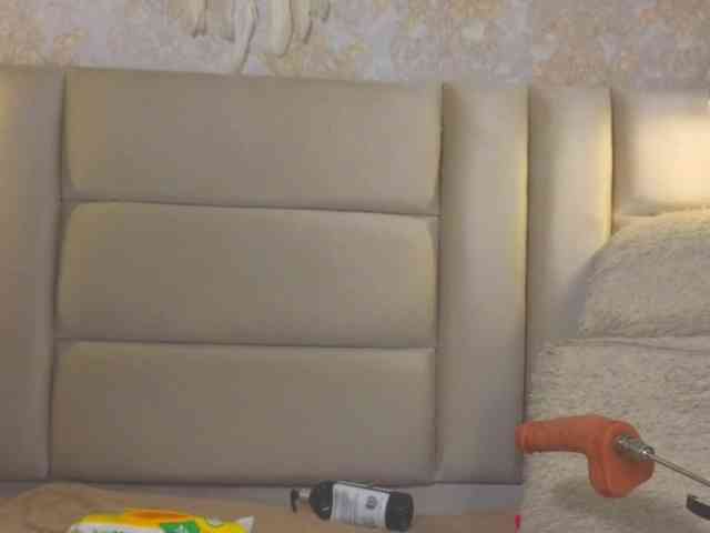 EmilyQueen3xx webcam