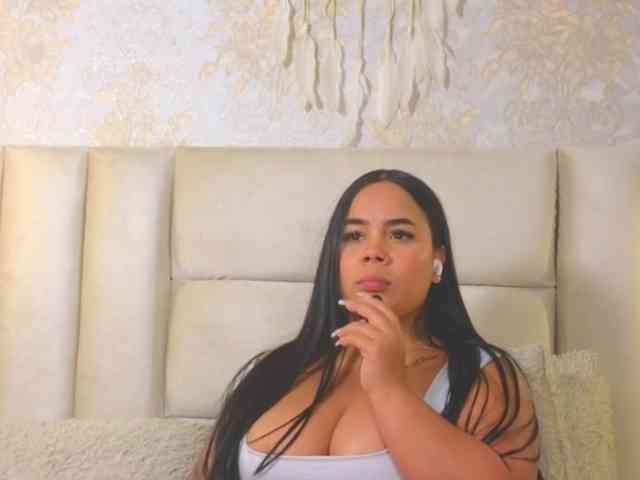Modelo: EmilyQueen3xx