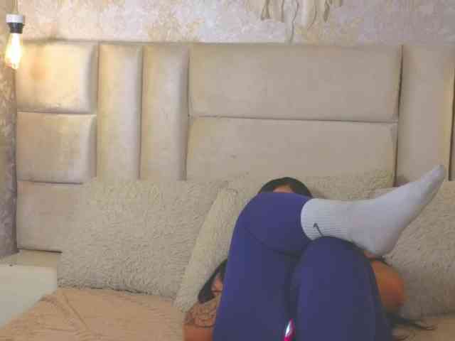 EmilyQueen3xx webcam