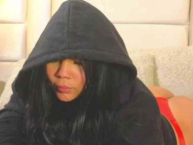 EmilyQueen3xx webcam
