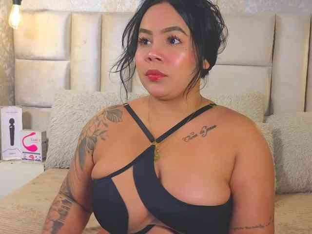 emilyqueen3xx emilyqueen3xx