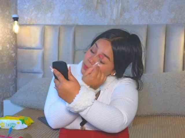 Modelo: EmilyQueen3xx