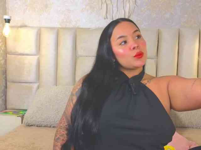 emilyqueen3xx emilyqueen3xx
