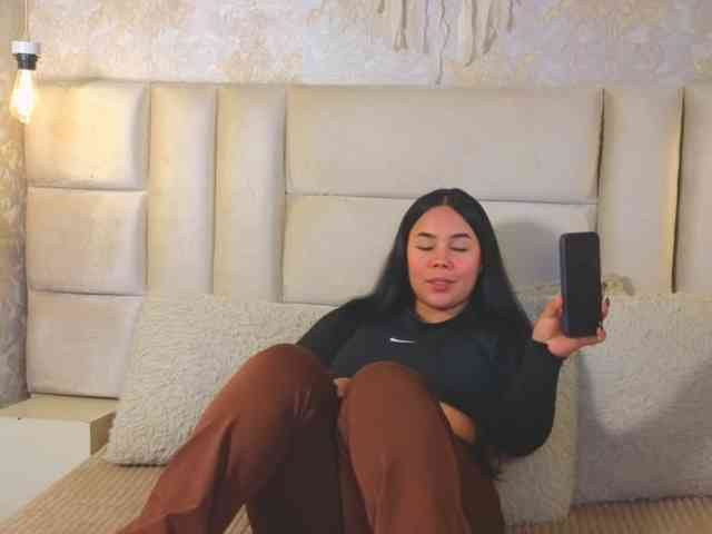 emilyqueen3xx emilyqueen3xx