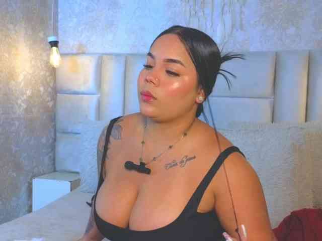 Modelo: EmilyQueen3xx