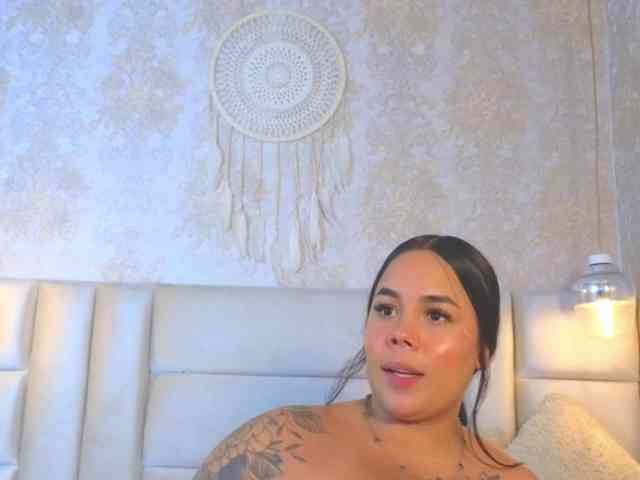 Modelo: EmilyQueen3xx