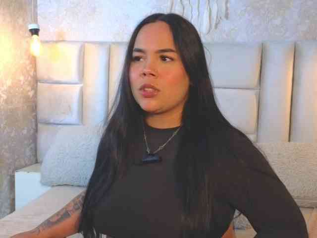 emilyqueen3xx emilyqueen3xx