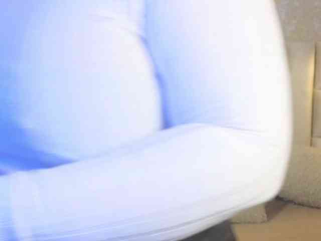 EmilyQueen3xx webcam