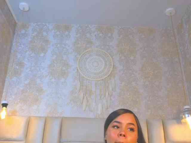 emilyqueen3xx emilyqueen3xx