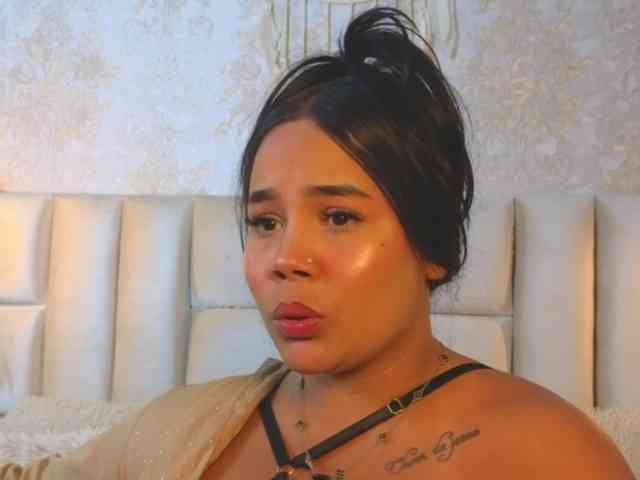 Emilyqueen3xx - Girl 