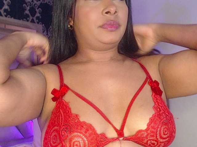 denisemoca live cam on BongaCams
