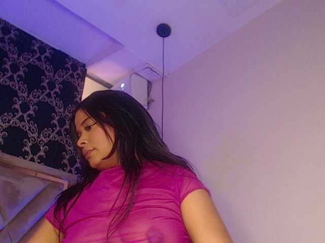 denisemoca live cam on BongaCams