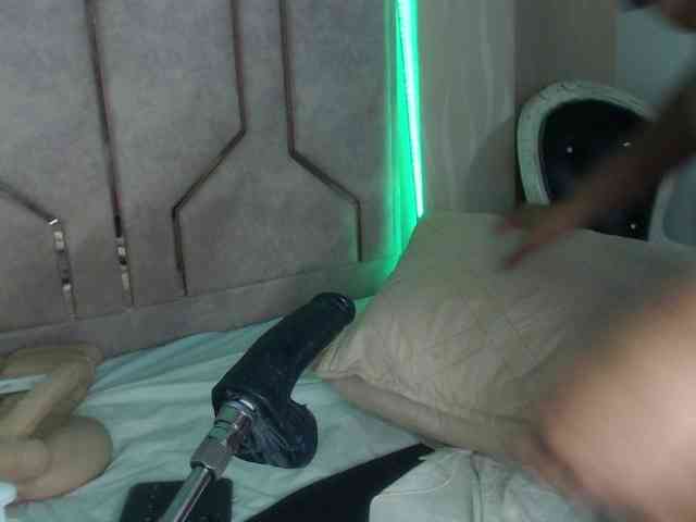DeniseMoca webcam