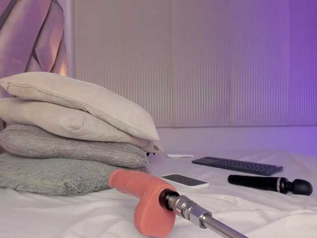 Gisell-Montoy live cam preview