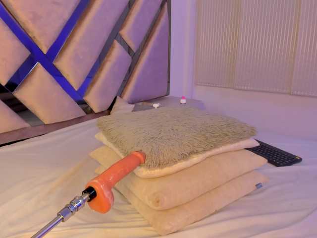 Gisell-Montoy live webcam show