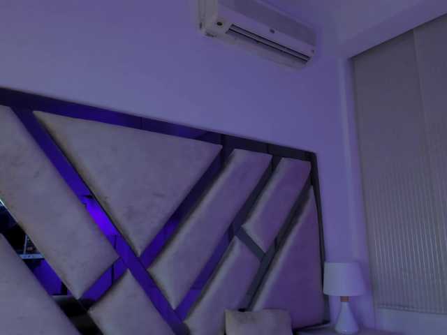 Gisell-Montoy live cam preview