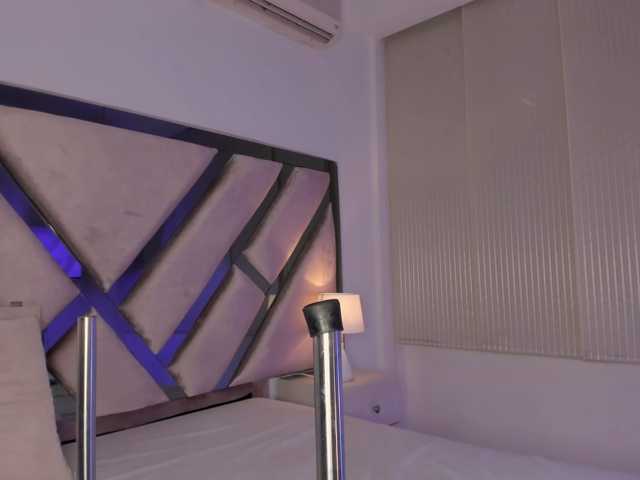 Gisell-Montoy live cam on BongaCams