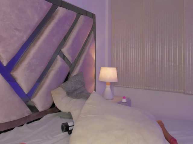 Gisell-Montoy live cam on BongaCams