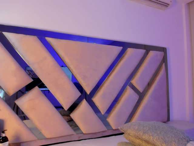 Gisell-Montoy live cam on BongaCams