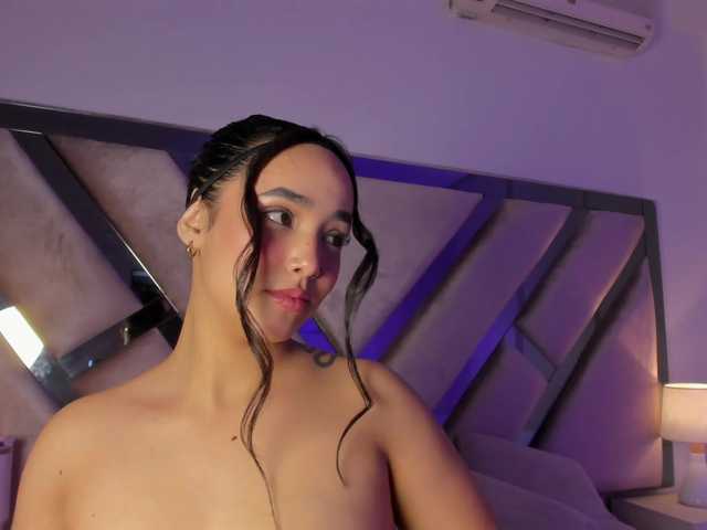 Gisell-Montoy live cam preview