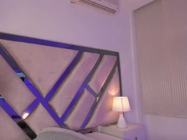 Gisell-Montoy live cam on BongaCams