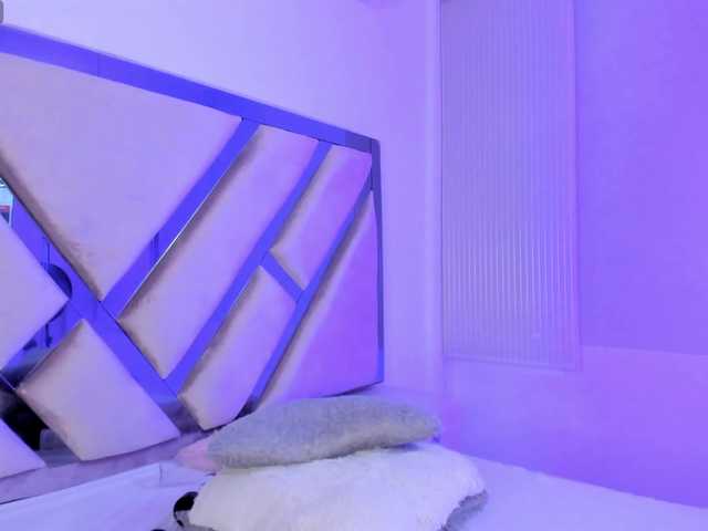 Gisell-Montoy live cam on BongaCams