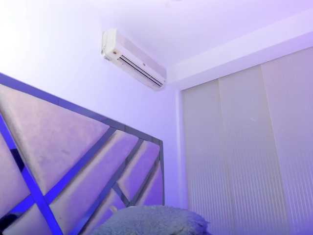 Gisell-Montoy live cam on BongaCams