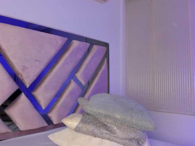 Gisell-Montoy live cam on BongaCams
