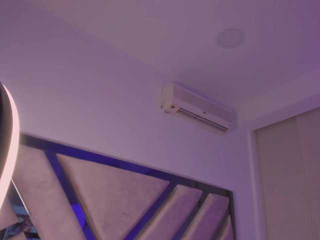 Gisell-Montoy live cam on BongaCams