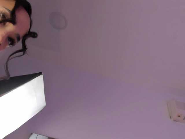 Gisell-Montoy live cam on BongaCams