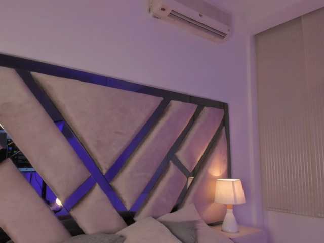 Gisell-Montoy live cam on BongaCams