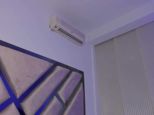 Gisell-Montoy live cam on BongaCams