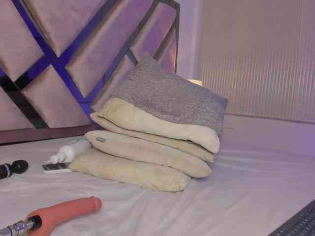 Gisell-Montoy webcam