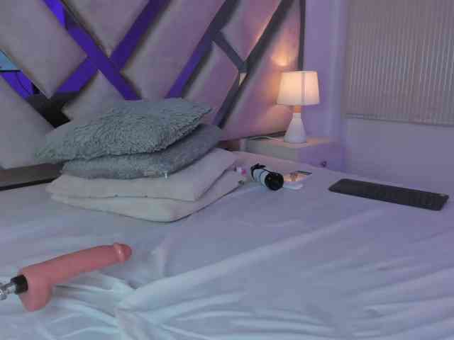 Gisell-Montoy webcam