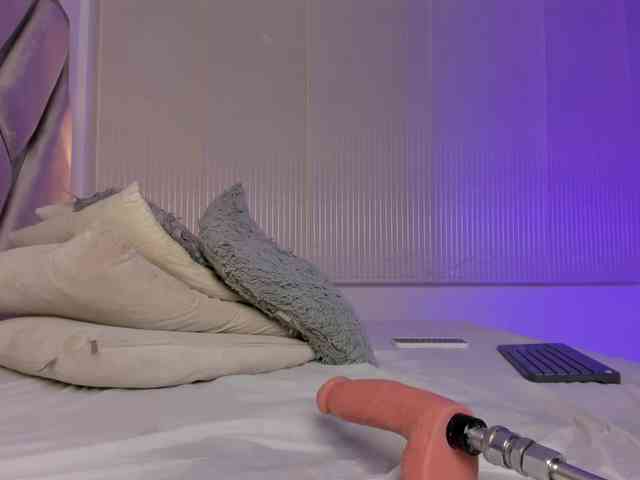 Gisell-Montoy webcam