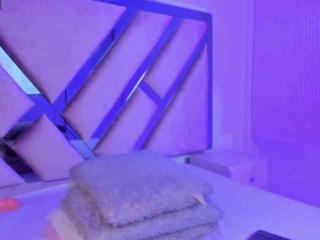 Gisell-Montoy webcam