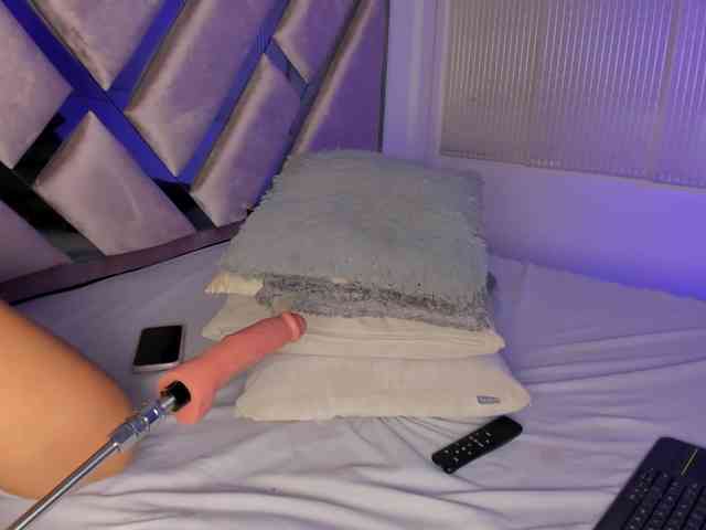 Gisell-Montoy webcam