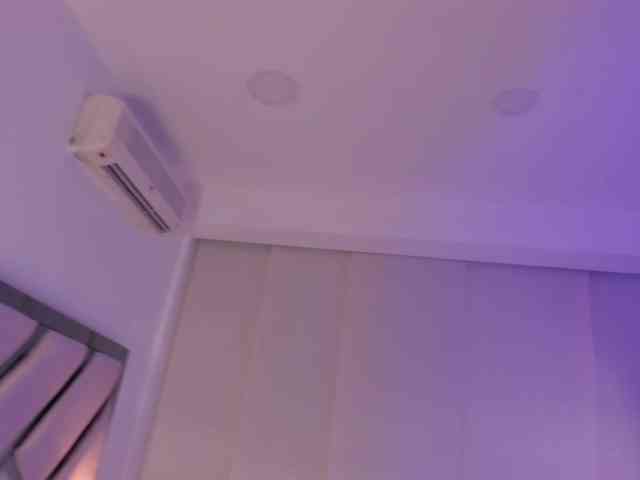 Gisell-Montoy webcam
