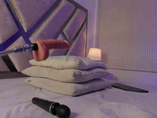 Gisell-Montoy webcam