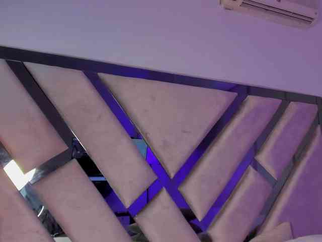 Gisell-Montoy webcam