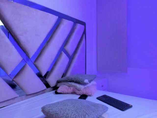Gisell-Montoy webcam