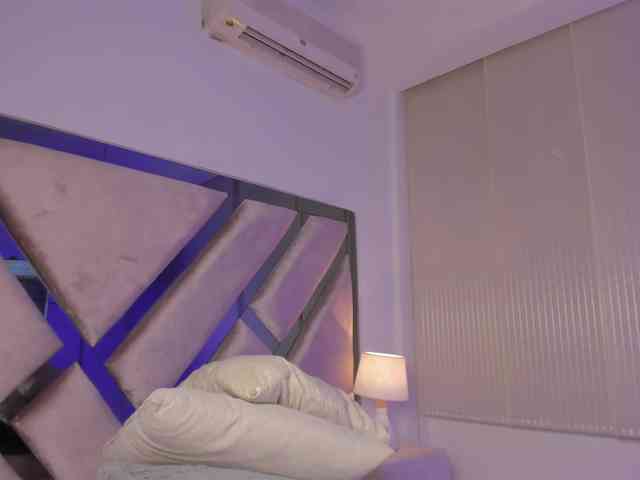 Gisell-Montoy webcam