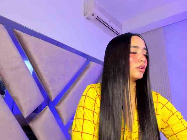 Gisell-Montoy - Girl 