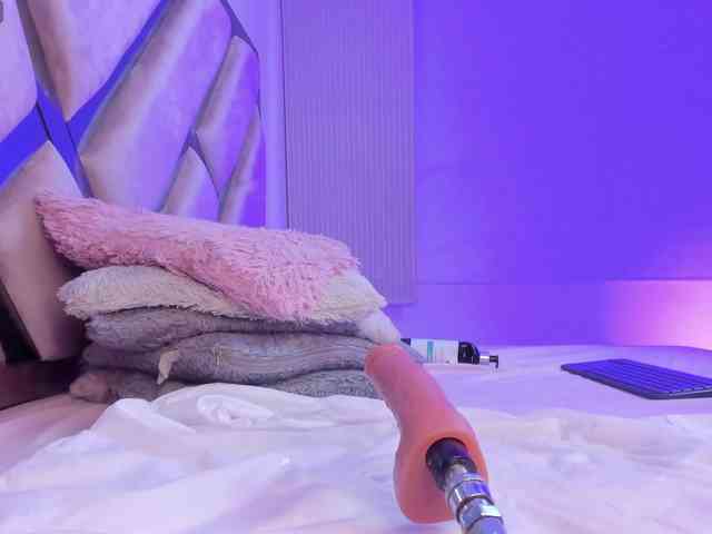 Gisell-Montoy webcam