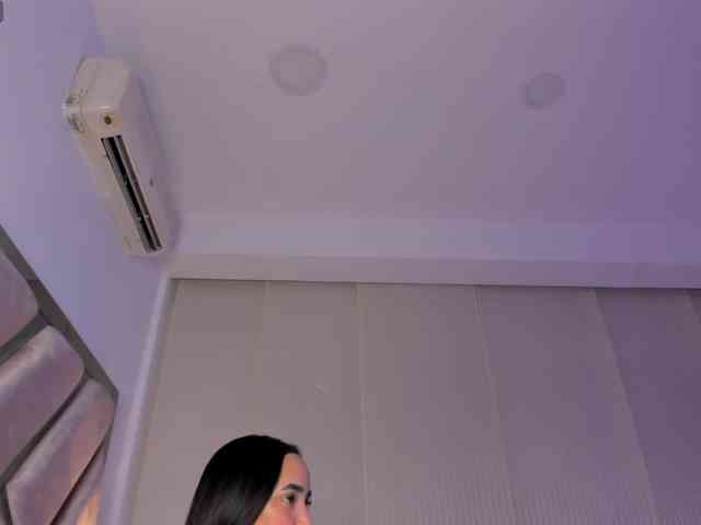 Gisell-Montoy webcam