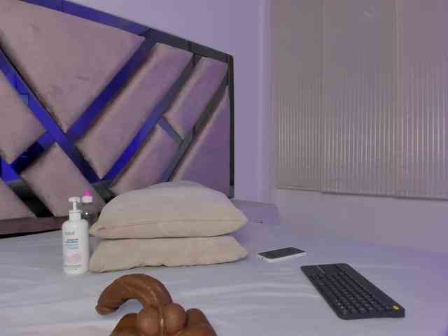 Gisell-Montoy webcam