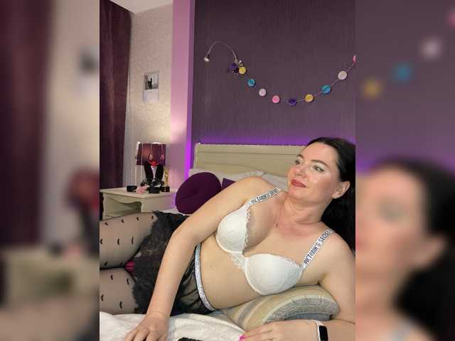  hungryforme chat room