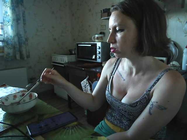 GLAMYR252