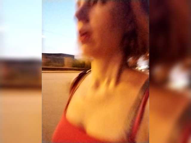 GLAMYR252 live cam on BongaCams