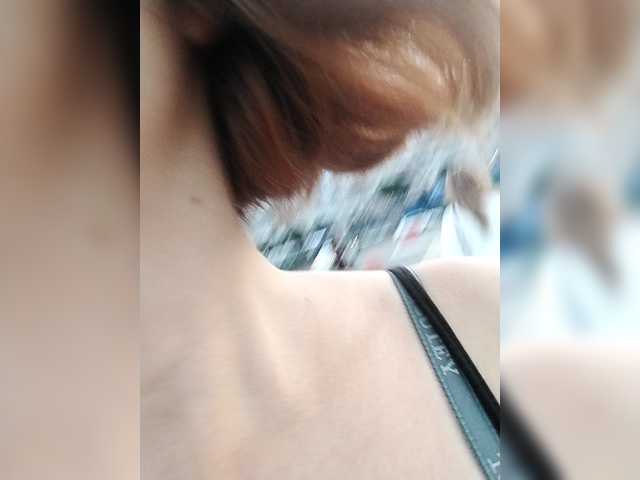 GLAMYR252 live cam on BongaCams